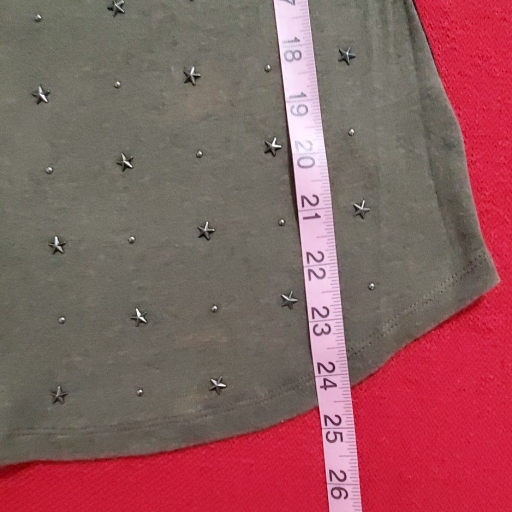 EXPRESS Striped sleeve khaki green top star studded detail on front Small Casual - Picture 8 of 8